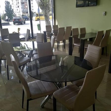 Hotel Georgia Tbilisi Zewnętrze zdjęcie