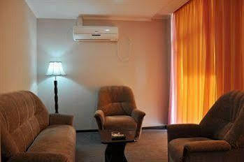 Hotel Georgia Tbilisi Zewnętrze zdjęcie